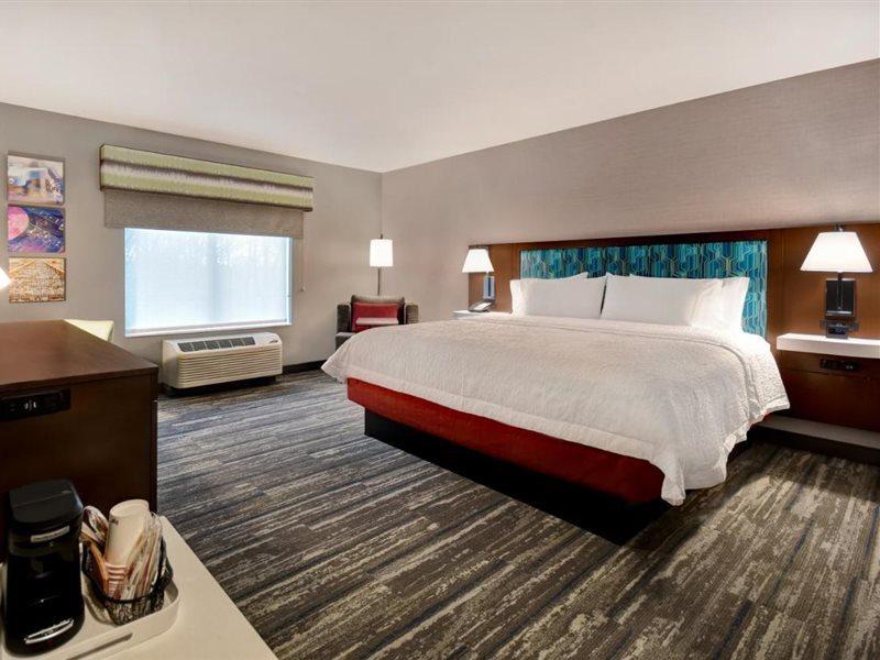 Hampton Inn Pleasant View Экстерьер фото