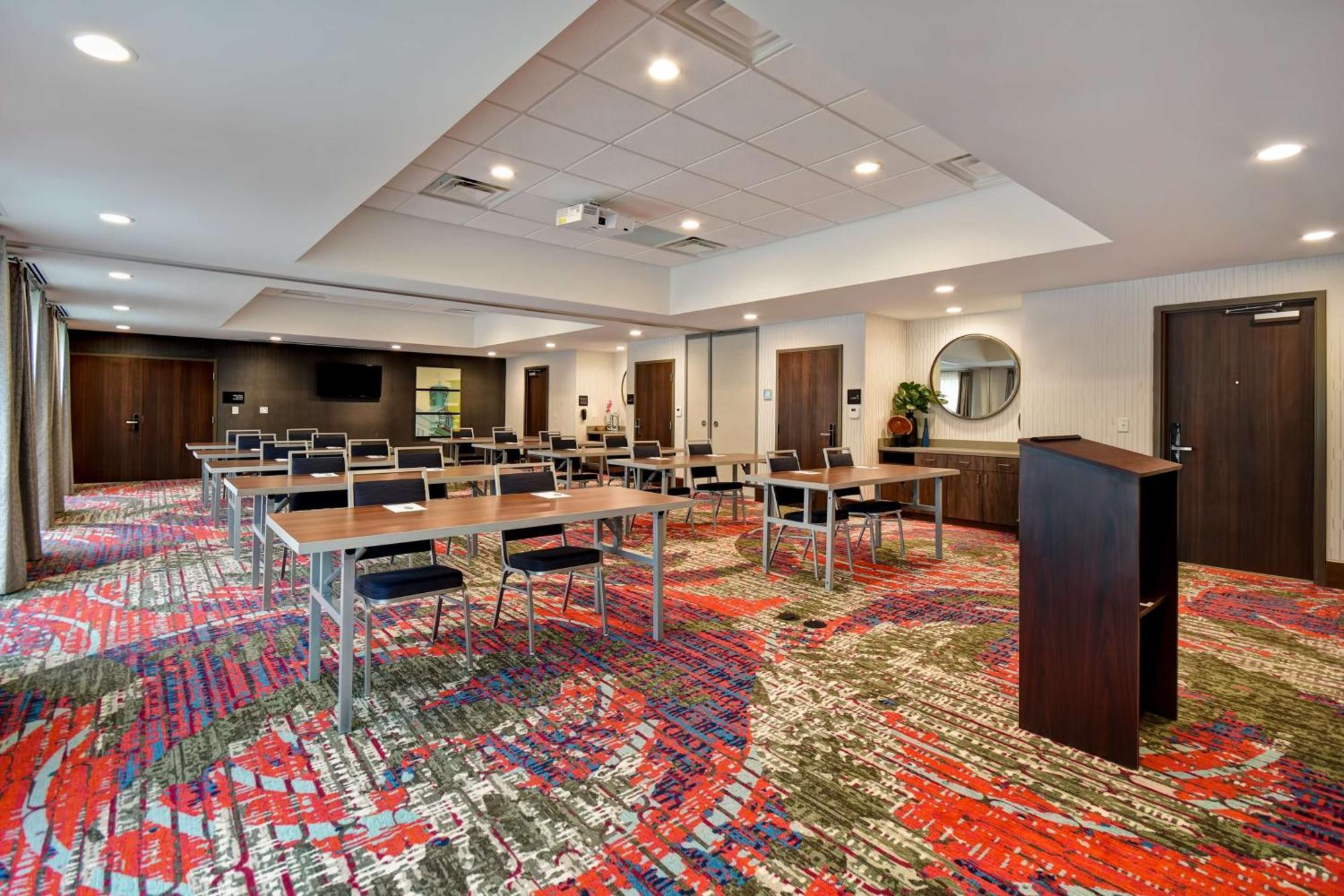 Hampton Inn Pleasant View Экстерьер фото
