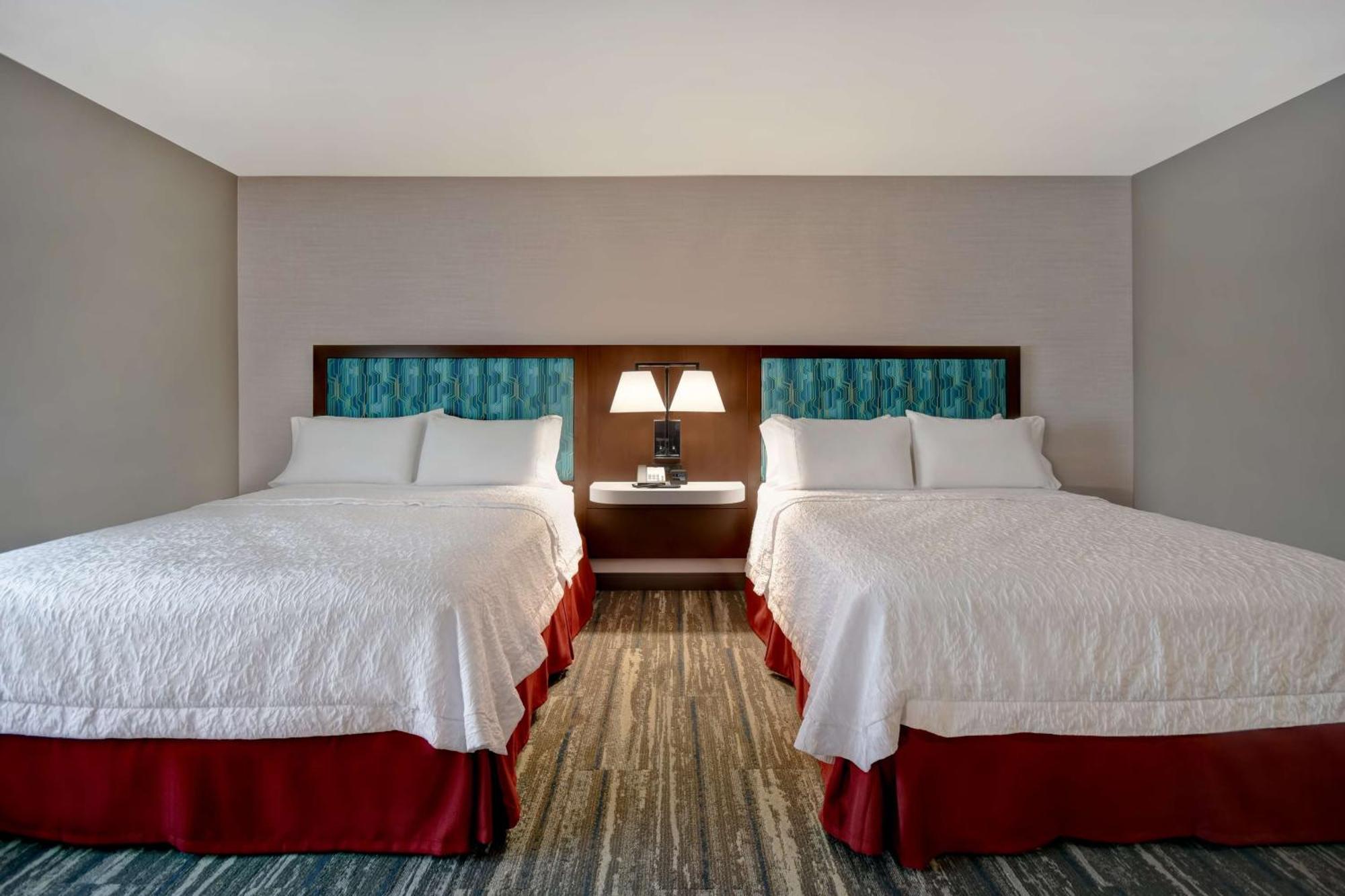 Hampton Inn Pleasant View Экстерьер фото