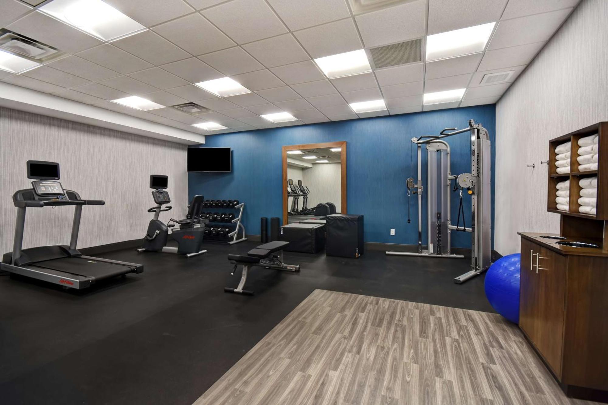 Hampton Inn Pleasant View Экстерьер фото