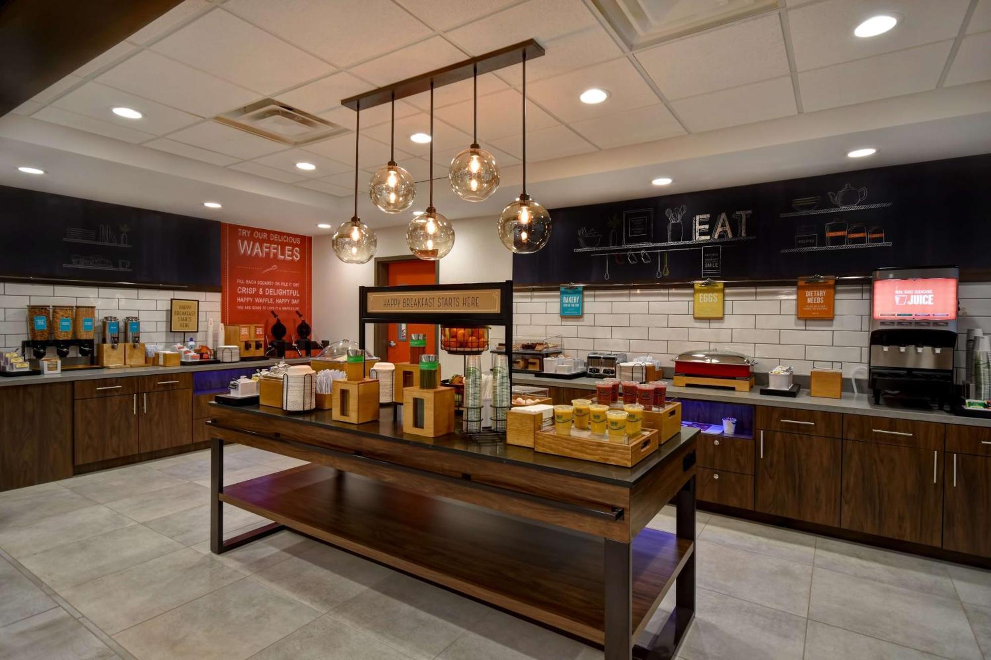 Hampton Inn Pleasant View Экстерьер фото